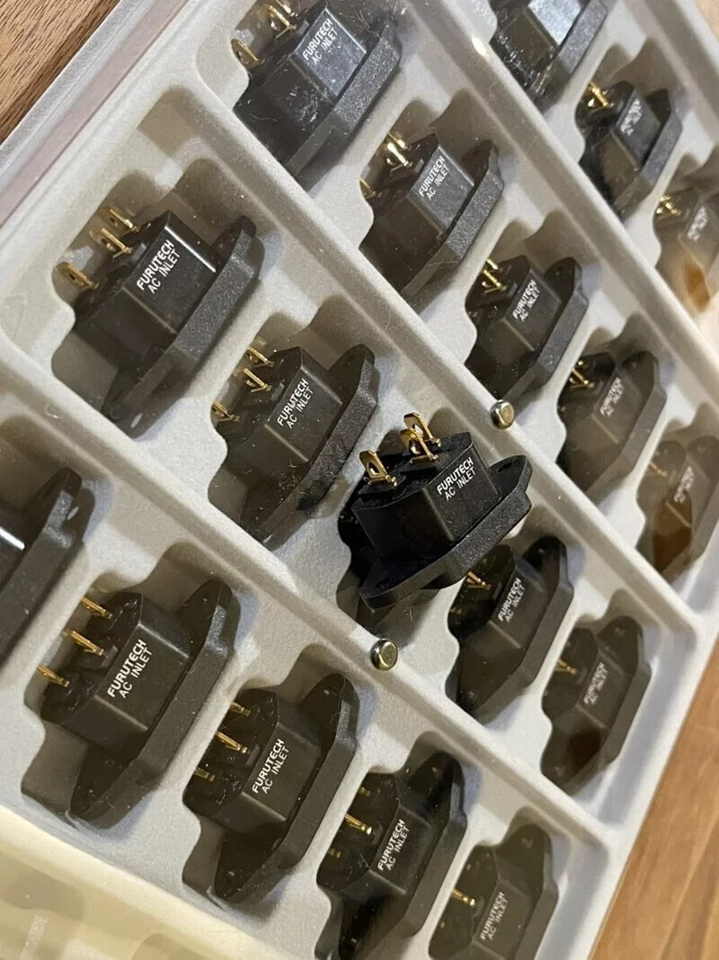 Genuine Furutech AC Inlet (G) GOLD plated connector IEC plug * 1pcs1